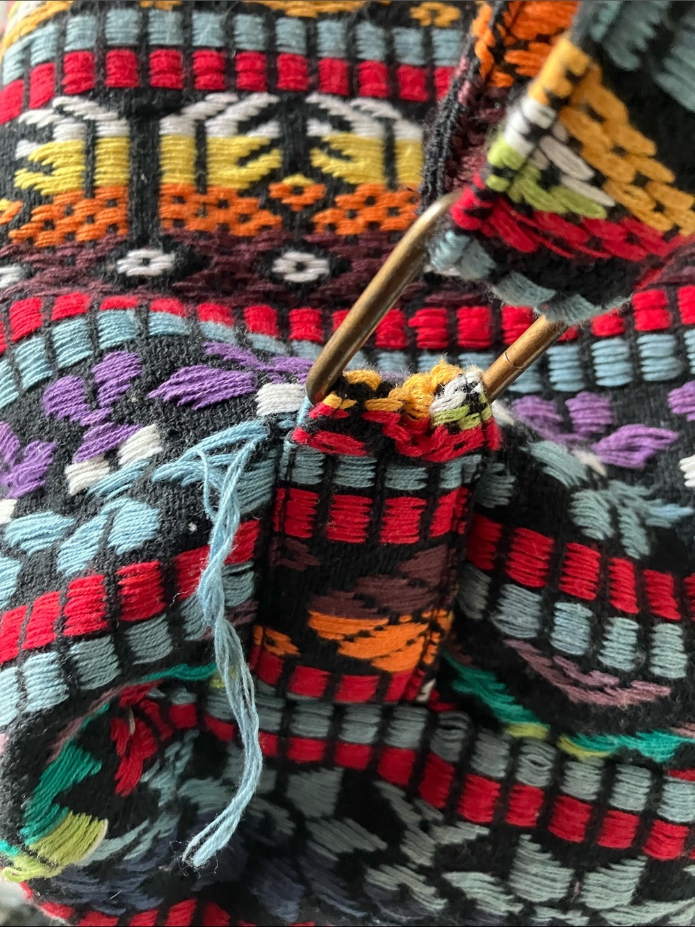 EUC Colorful Woven Drawstring Backpack - Multicolor LOOSE THREADS - Picture 5 of 10